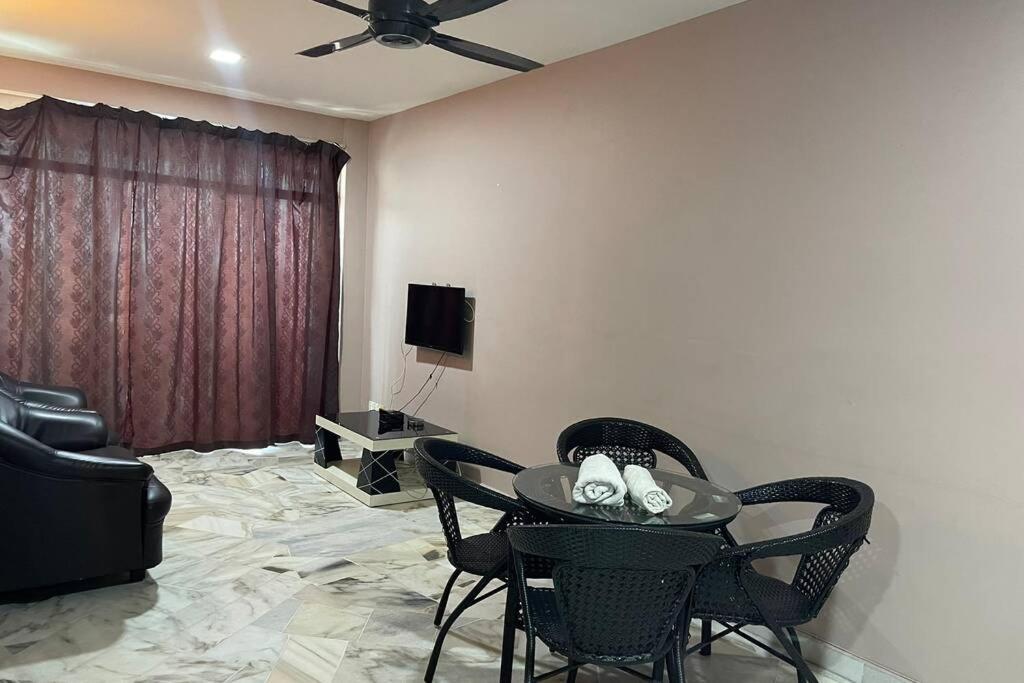 Port Dickson Resort -Glory Beach Resort Seaview Unit 2 Bedroom Exterior photo
